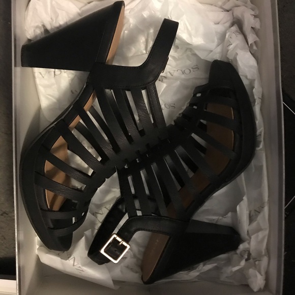 Black chunky gladiator style heels - Picture 3 of 6